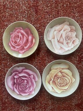 Set of 4 Decorative Rose Plates- Pink, Blush, Mauve, Peach